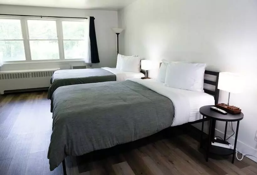 Motelli The Lagrange Inn & Extended Stay