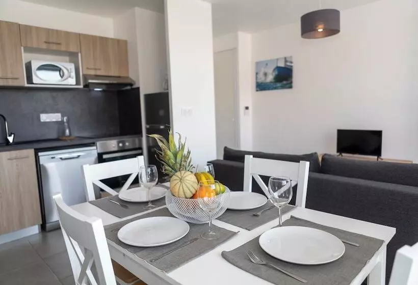 My Hôtel Résidences   Port Leucate