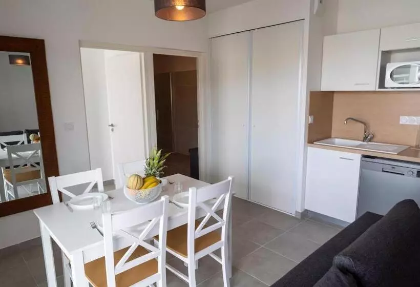 My Hôtel Résidences   Port Leucate