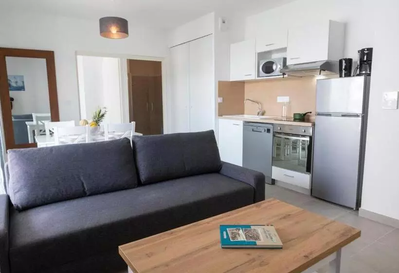 My Hôtel Résidences   Port Leucate