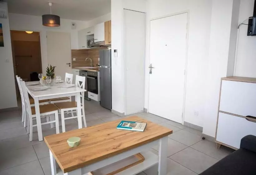 My Hôtel Résidences   Port Leucate