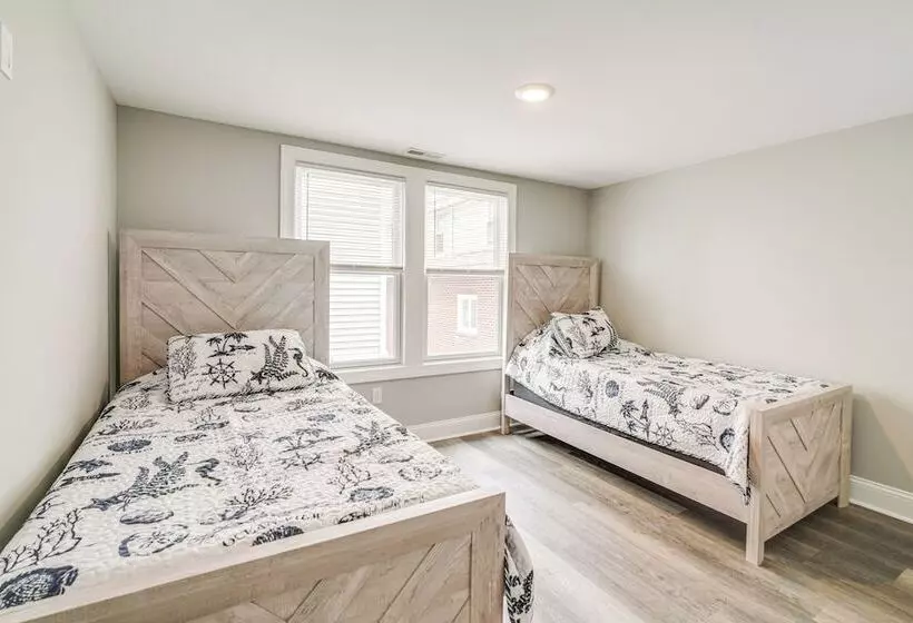 Newly Built North Wildwood Cottage, Walk To Beach!