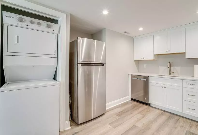 Newly Built North Wildwood Cottage, Walk To Beach!