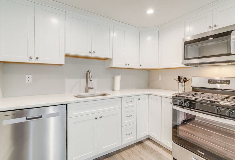 Newly Built North Wildwood Cottage, Walk To Beach!