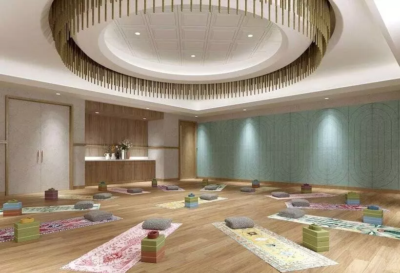 Sanctity Hotel Rancho Cucamonga, Tapestry Collection Hilton