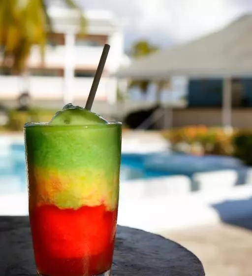 The Signature Level At Grand Palladium Lady Hamilton Resort & Spa  All Inclusive