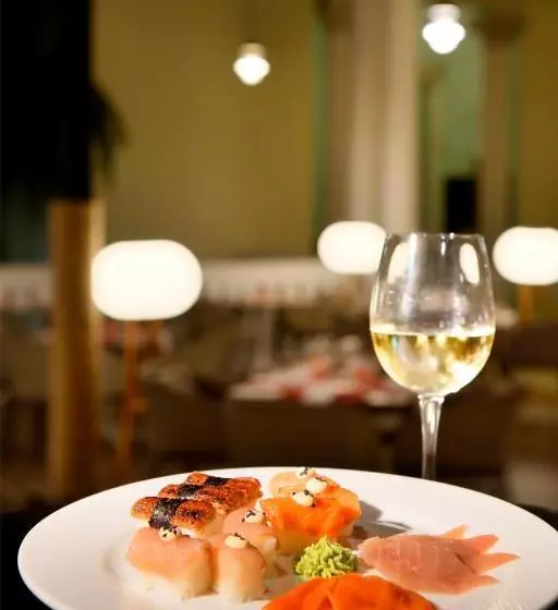 The Signature Level At Grand Palladium Lady Hamilton Resort & Spa  All Inclusive