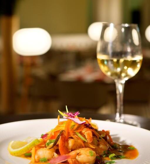 The Signature Level At Grand Palladium Lady Hamilton Resort & Spa  All Inclusive