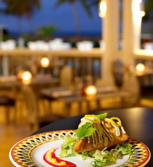 The Signature Level At Grand Palladium Lady Hamilton Resort & Spa  All Inclusive