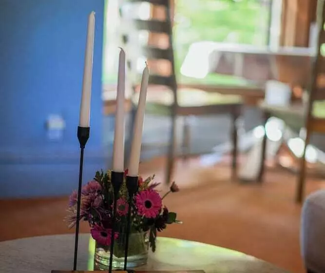 The Underwood Hale House