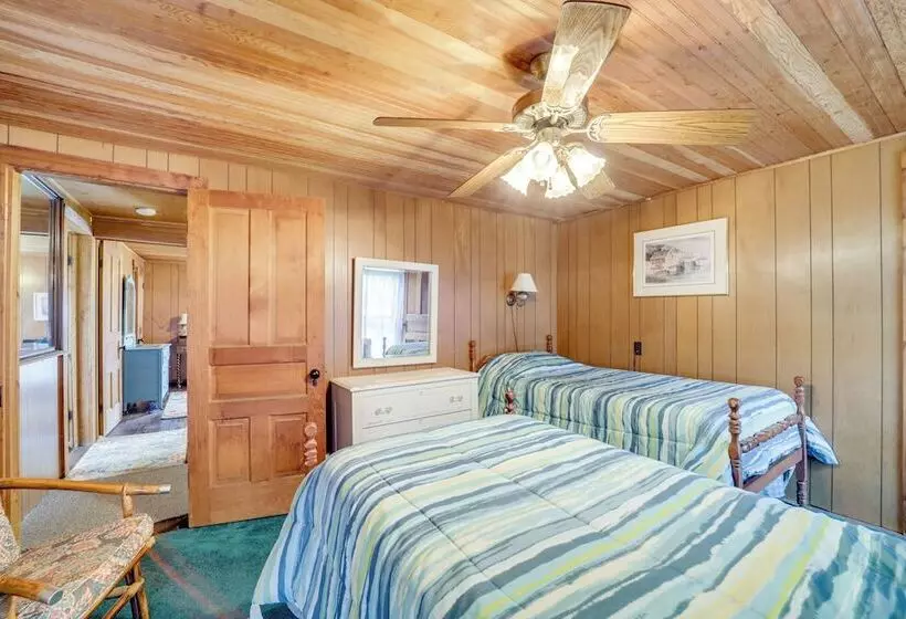 Waterfront Alanson Cottage W/ Dock & Lake Access!