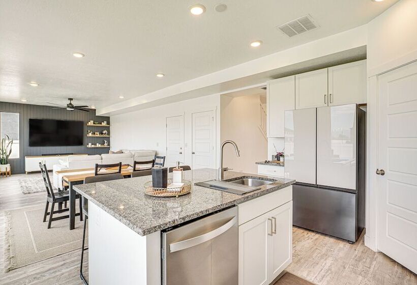 American Fork Home ~ 8 Mi To Thanksgiving Point!