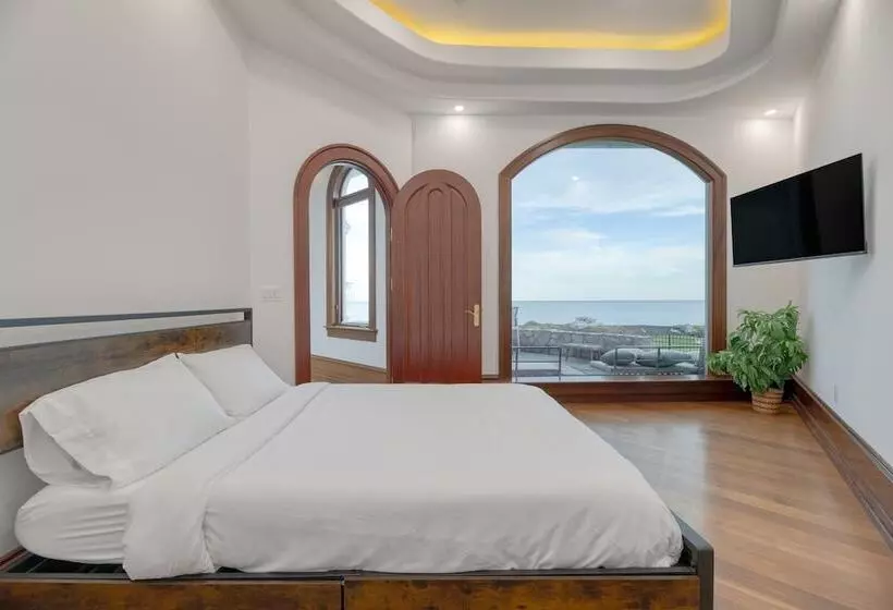 Bay Estate By Avantstay Waterfront, Private Pond