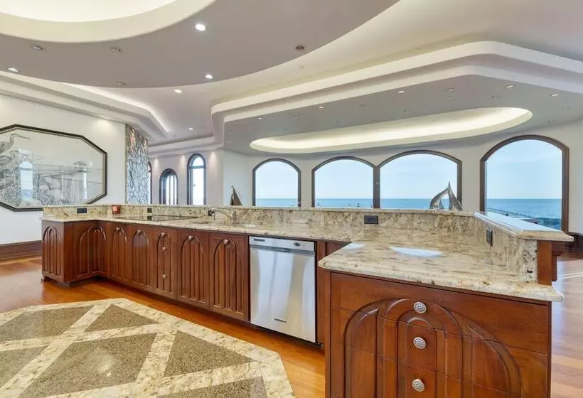 Bay Estate By Avantstay Waterfront, Private Pond