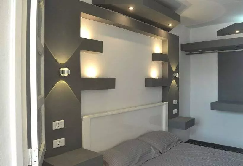 تختخواب و صبحانه Hostal Montymar