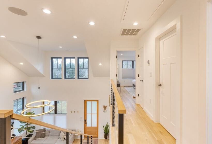 Casa Grada By Avantstay Loft Style Group Retreat