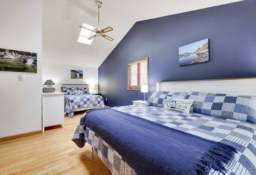 Chalet All Day Avantstay Lakeside, Firepit, Shared Pool