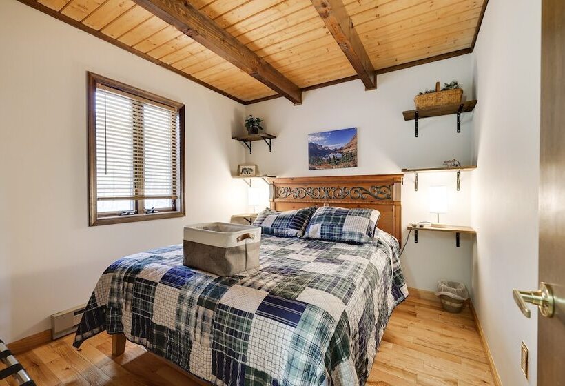 Chalet All Day Avantstay Lakeside, Firepit, Shared Pool