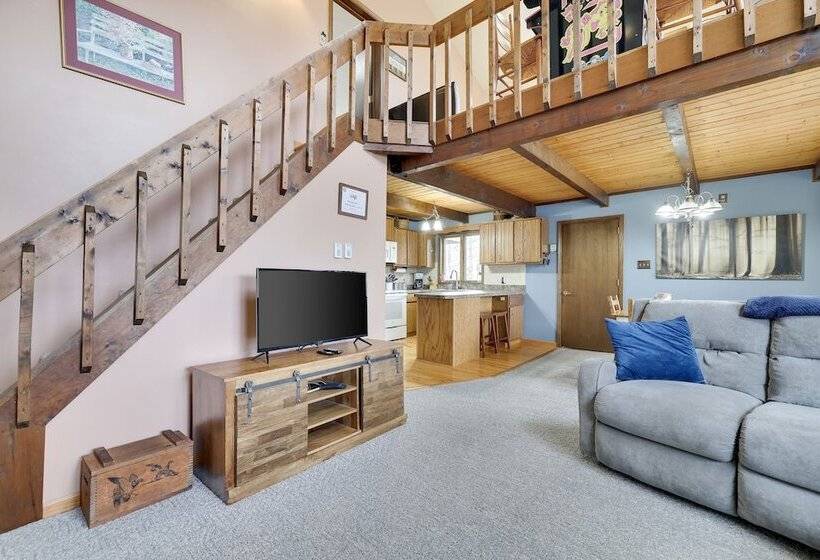 Chalet All Day Avantstay Lakeside, Firepit, Shared Pool