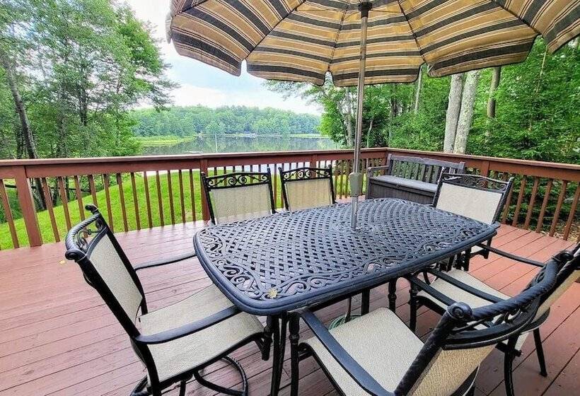 Chalet All Day Avantstay Lakeside, Firepit, Shared Pool