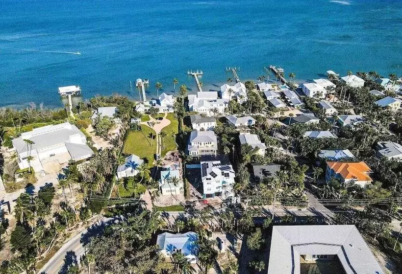 Coco Mango By Avantstay Chic And Private Captiva Escape