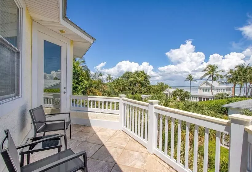 Coco Mango By Avantstay Chic And Private Captiva Escape