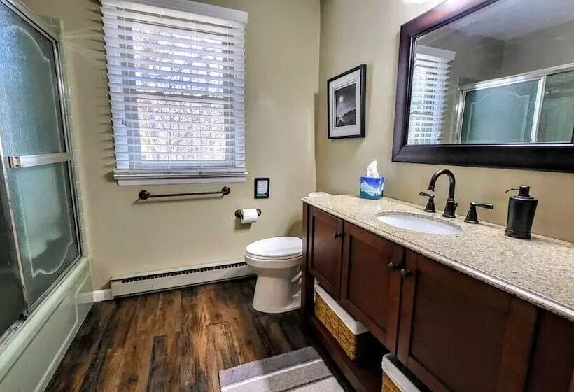 Double Diamond Lodge By Avantstay Group Escape W/ Firepit, Patio, Activities