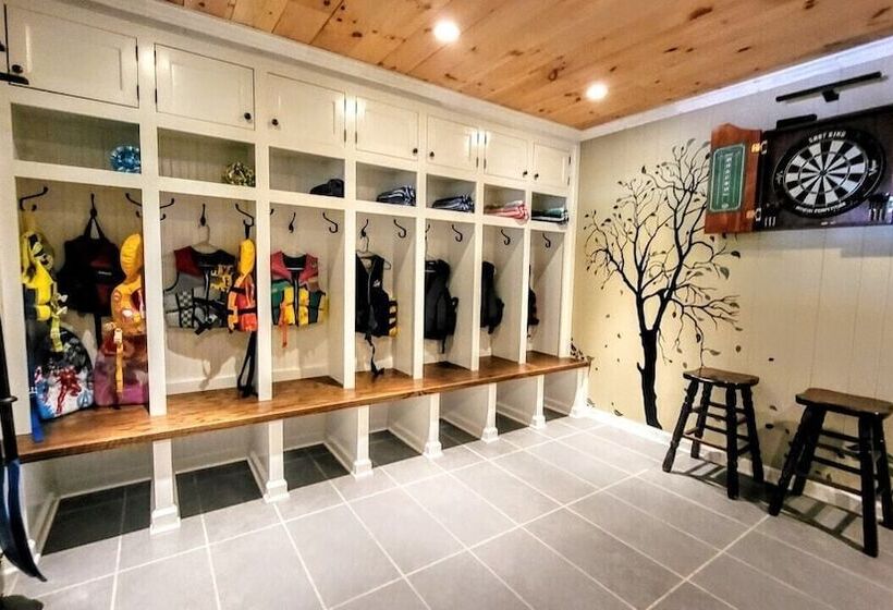 Double Diamond Lodge By Avantstay Group Escape W/ Firepit, Patio, Activities