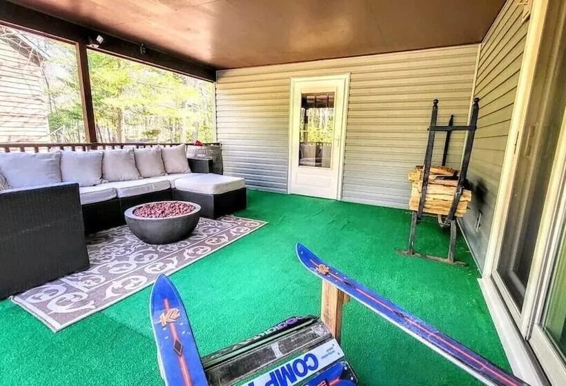 Double Diamond Lodge By Avantstay Group Escape W/ Firepit, Patio, Activities