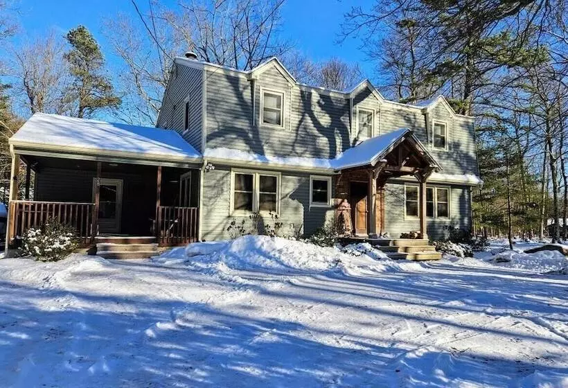 Double Diamond Lodge By Avantstay Group Escape W/ Firepit, Patio, Activities