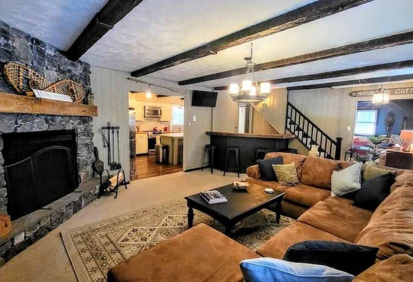 Double Diamond Lodge By Avantstay Group Escape W/ Firepit, Patio, Activities