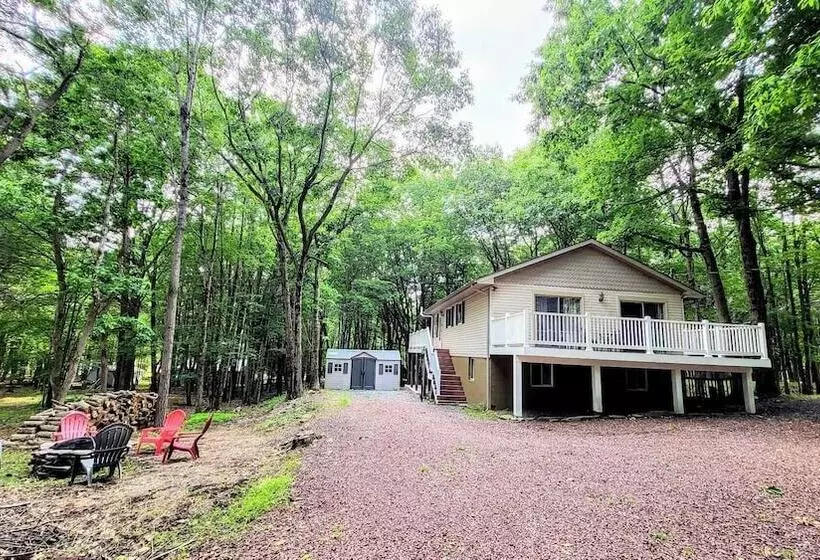 Frolic On Fern By Avantstay Enclosed Deck W/ Forest Views, Bar