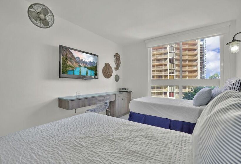 Gorgeous Spacious 2bed Bayview Apartment