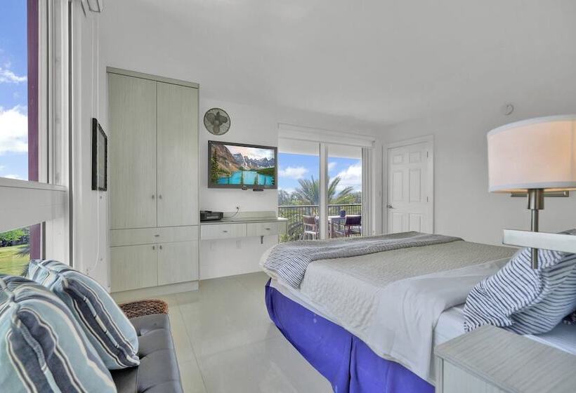 Gorgeous Spacious 2bed Bayview Apartment