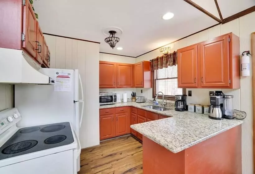 Grateful Escape Avantstay Hot Tub, Sauna, Deck, Firepit, Beach Access