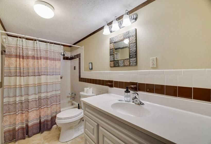 Grateful Escape Avantstay Hot Tub, Sauna, Deck, Firepit, Beach Access