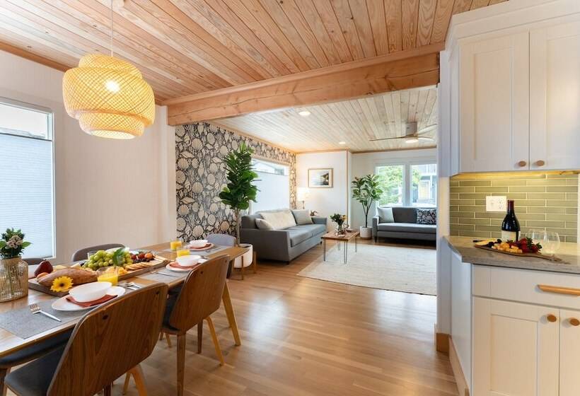 Grey Oak By Avantstay Coastal Charm, Near Beach & Golf