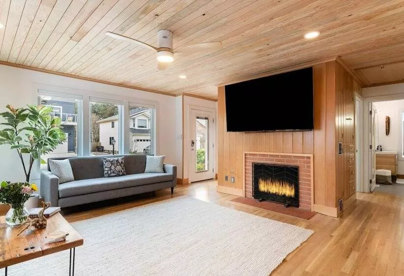 Grey Oak By Avantstay Coastal Charm, Near Beach & Golf