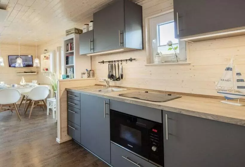 ホテル Houseboat Grey Seal Comfortable Vacation Home