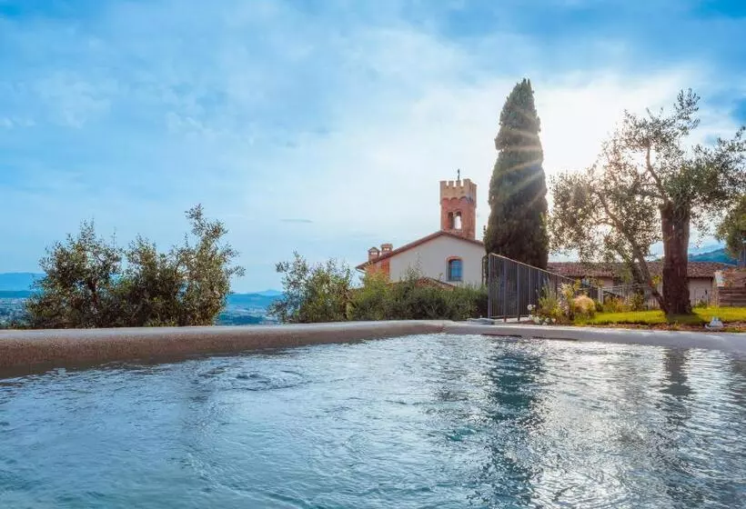 Hotelli La Monastica Resort & Spa