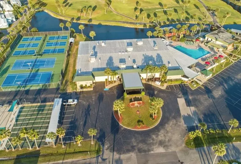 Hotelli Okeechobee Koa Resort