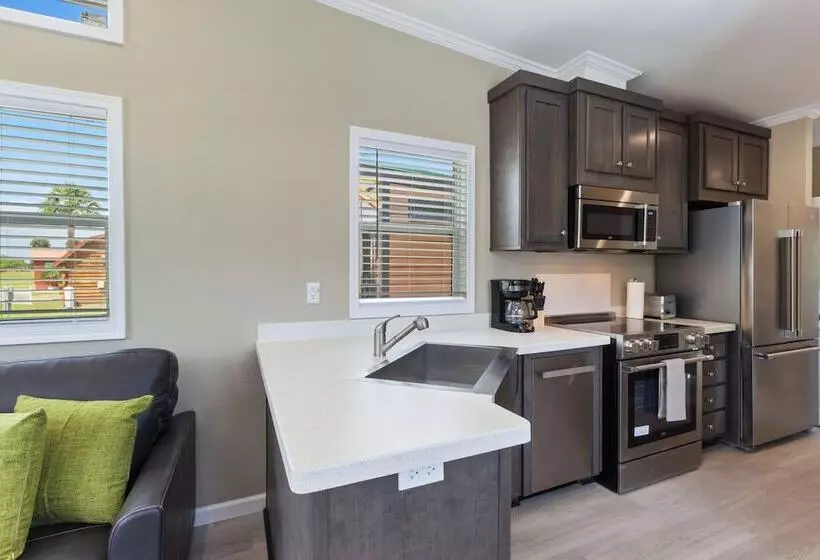 Hotelli Okeechobee Koa Resort