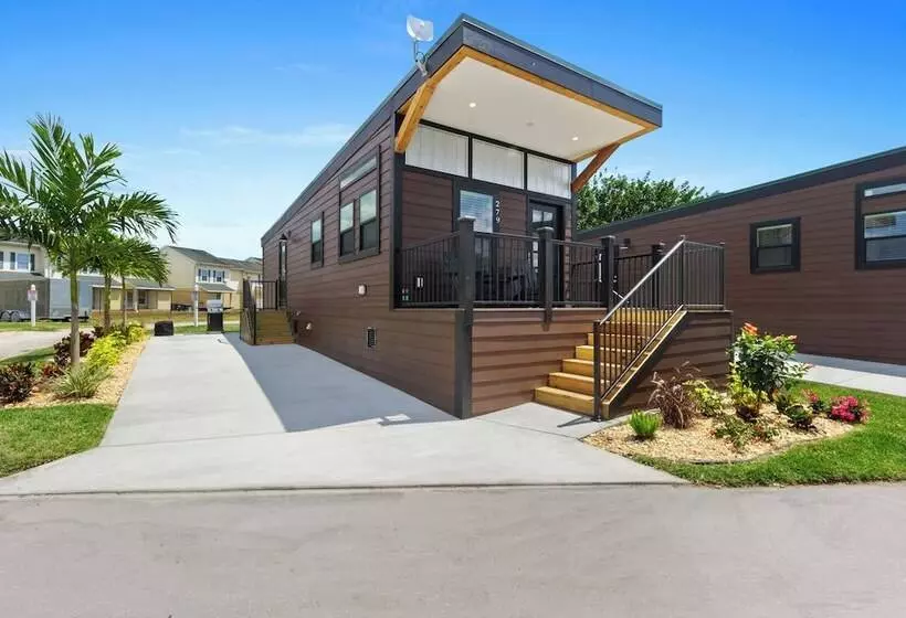 Hotelli Okeechobee Koa Resort