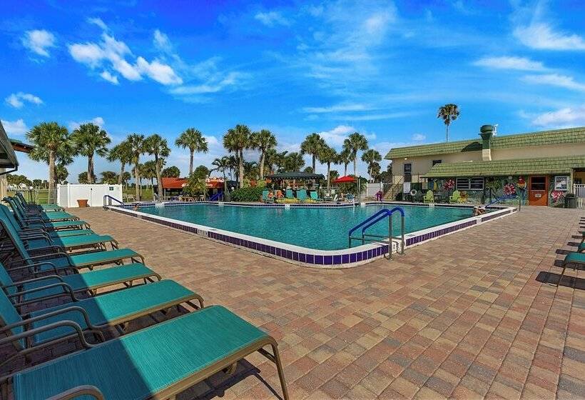 Szálloda Okeechobee Koa Resort