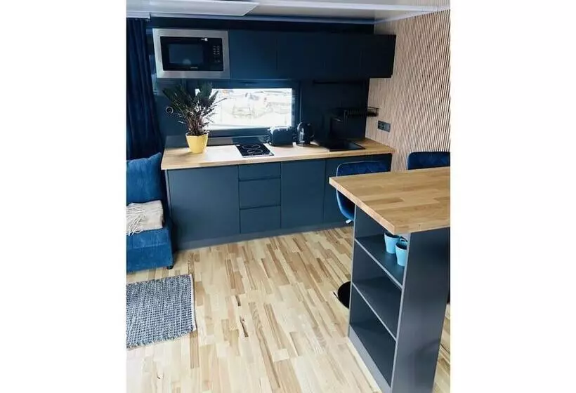 هتل Premium Houseboat Blue Lagoon