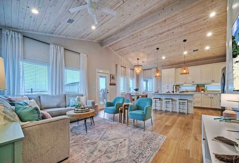 Private Pool, Firepit, Balcony, Patio Boat Parking Mint To Be By Avantstay