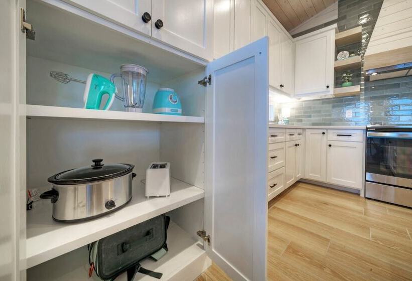 Private Pool, Firepit, Balcony, Patio Boat Parking Mint To Be By Avantstay