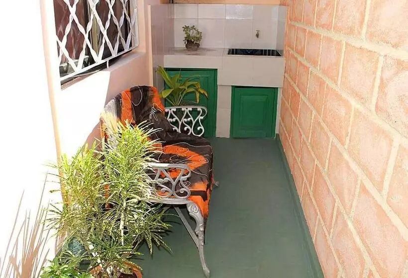 پانسیون Hostal Cervera Trinidad