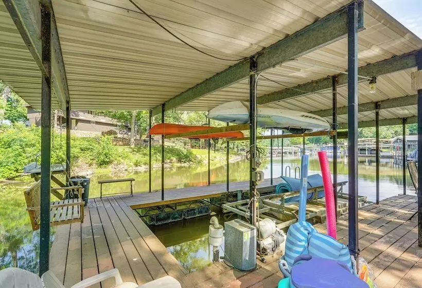 Quiet Lake Of The Ozarks Cabin W/ Dock + Gazebo!