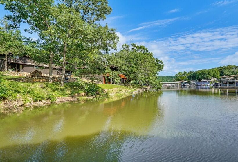 Quiet Lake Of The Ozarks Cabin W/ Dock + Gazebo!